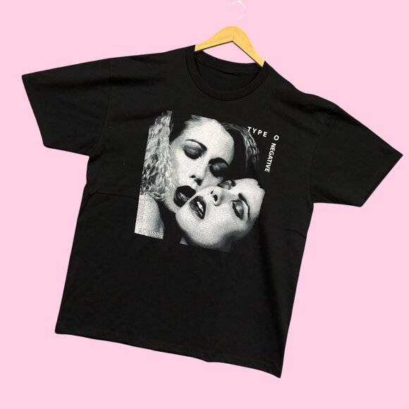 Type O Negative Bloody Kisses Gothic Metal Band Tee XL - Picture 3 of 4